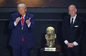 特朗普：欢迎伊朗参加世界杯，但为了生命安全不建议他们参加